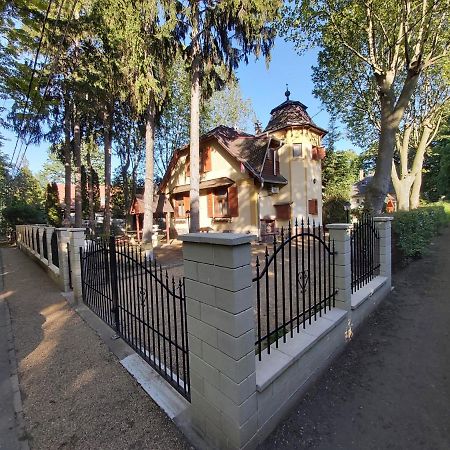 Вилла Balatonszemesi Nyaralohaz Экстерьер фото
